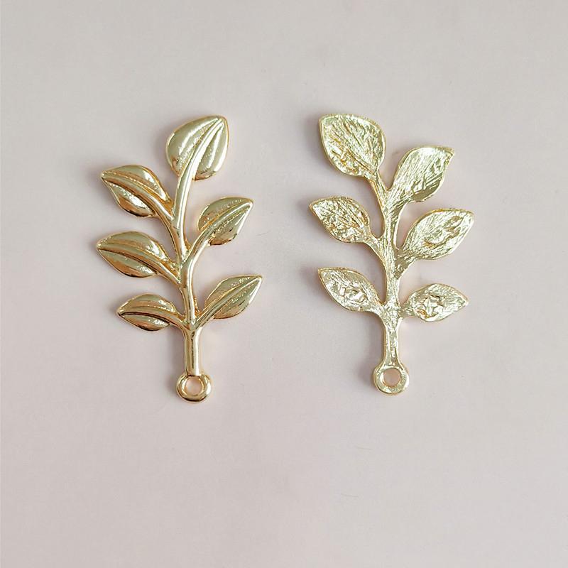 Engood 100Pcs Rhinestone Branches Button Sewing Trim Embellishments Craft Buckle for DIY Earring Necklace Pendan Wedding Jewelry
Engood 100Pcs Rhinestone Branches Button Sewing Trim Embellishments Craft Buckle for DIY Earring Necklace Pendan Wedding Jewelry