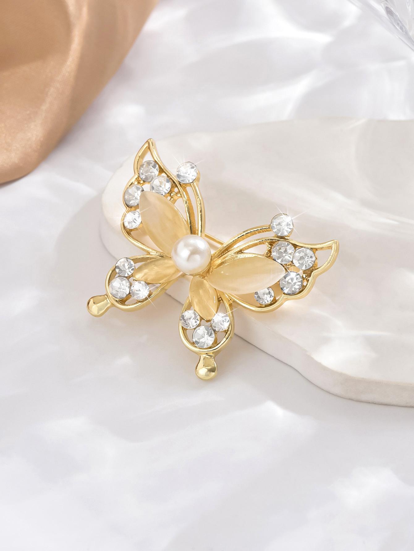 Поставка Брошь Женская Бабочка Сяосянфэн Брошь Костюм, Булавка, Аксессуары для Фиксации Одежды Воротниковая Булавка белый
Поставка Брошь Женская Бабочка Сяосянфэн Брошь Костюм, Булавка, Аксессуары для Фиксации Одежды Воротниковая Булавка белый