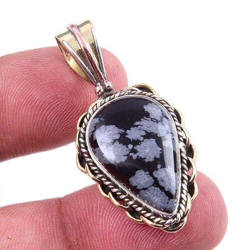 Natural Snowflake Obsidian Gemstone 925 Solid Silver Two Tone Pendant 1.50 Q1o14
Natural Snowflake Obsidian Gemstone 925 Solid Silver Two Tone Pendant 1.50 Q1o14