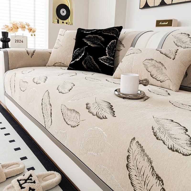 Sofa Cushion Autumn And Winter New Four-Season Universal Non-Slip Leather Sofa Cover Cloth Towel Cover Light Luxury Seat Cushion 70*70cm
Sofa Cushion Autumn And Winter New Four-Season Universal Non-Slip Leather Sofa Cover Cloth Towel Cover Light Luxury Seat Cushion 70*70cm