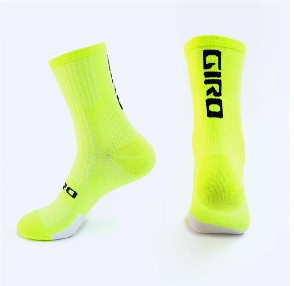 Thickened High Crew Socks Shock Absorption Mid-Calf Socks for Sports and Daily Use Durable Comfortable Fit One Size
Thickened High Crew Socks Shock Absorption Mid-Calf Socks for Sports and Daily Use Durable Comfortable Fit One Size