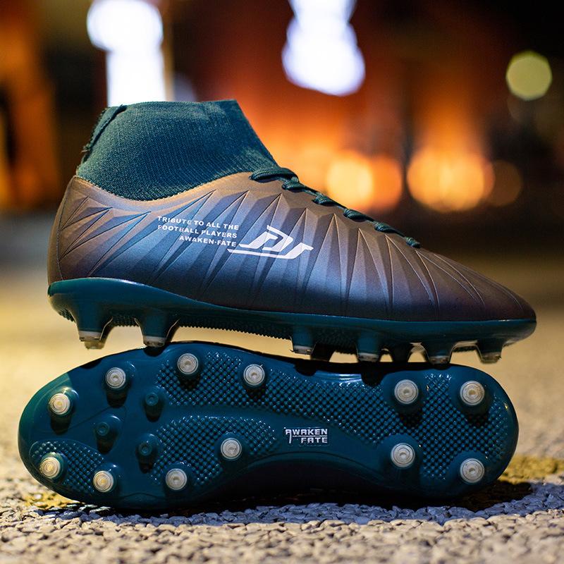Manufacturer s new football shoes broken nails men s TF long nails football training shoes rubber short nails large size students, football shoes 35
Manufacturer s new football shoes broken nails men s TF long nails football training shoes rubber short nails large size students, football shoes 35