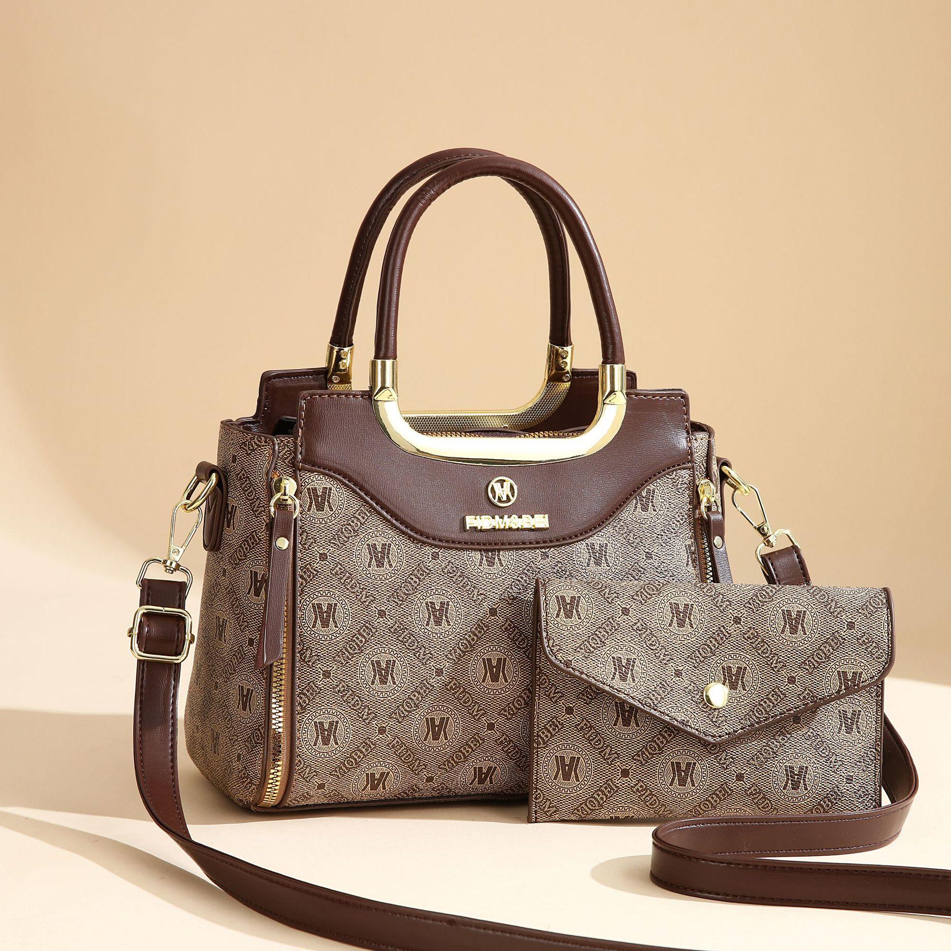 Bag women s 2025 new autumn and winter fashion versatile women s portable high-end shoulder messenger bag women s bag
Bag women s 2025 new autumn and winter fashion versatile women s portable high-end shoulder messenger bag women s bag