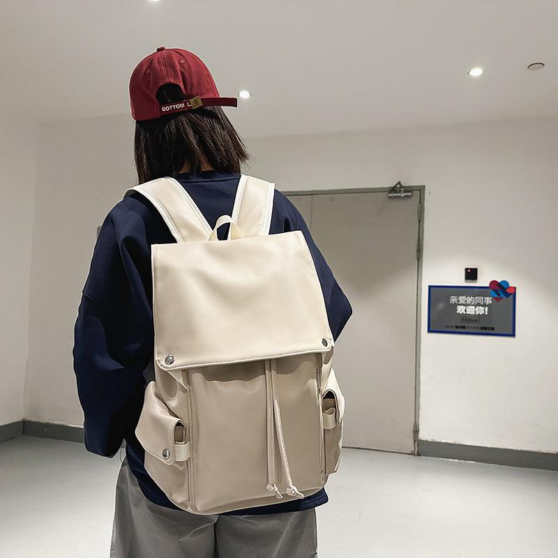 Retro backpack men s business women s leather bag leather schoolbag large capacity women s computer travel backpack чёрный
Retro backpack men s business women s leather bag leather schoolbag large capacity women s computer travel backpack чёрный
