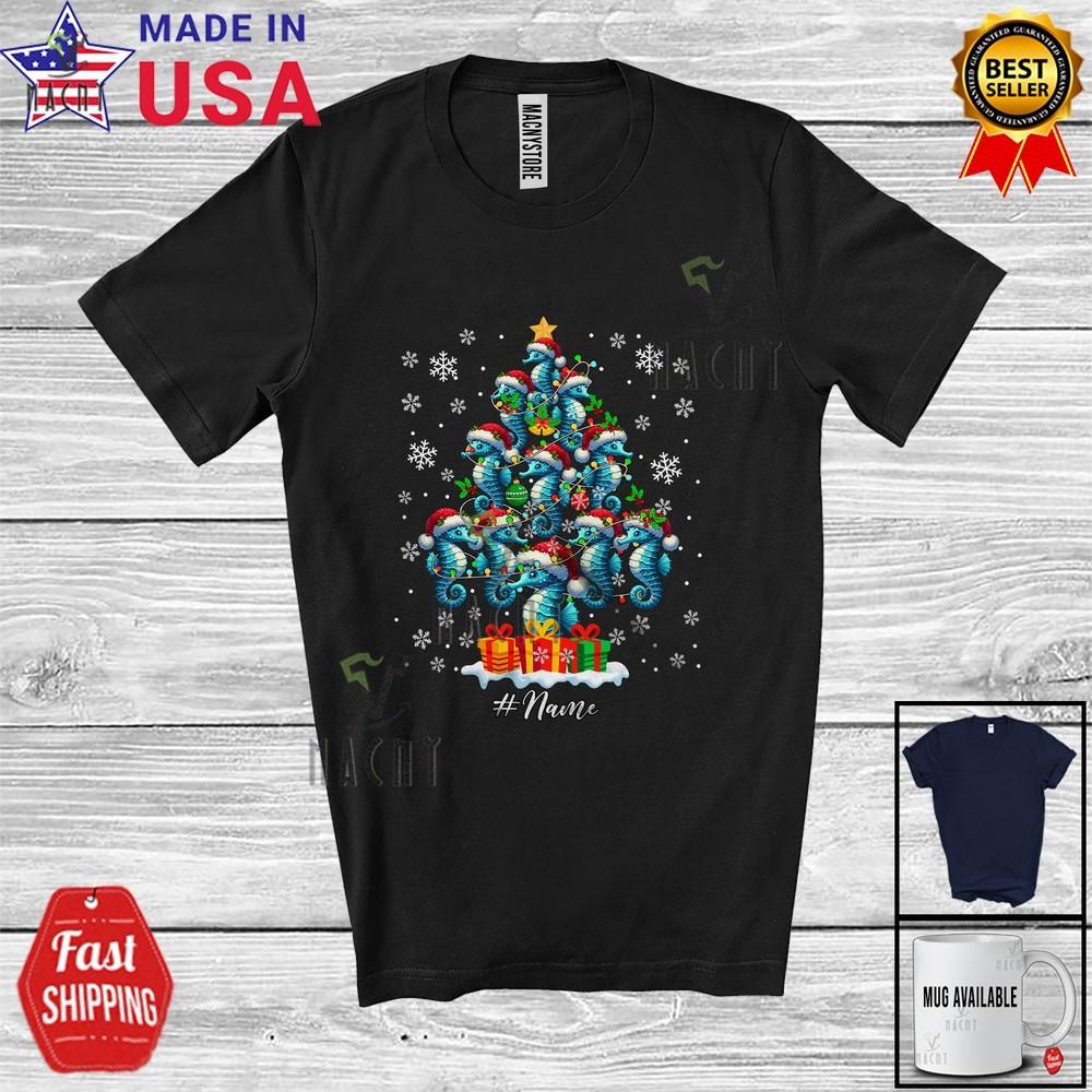 Custom Name Seahorse Santa As Christmas Tree Lovely X-mas Lights Family T-Shirt 4XL
Custom Name Seahorse Santa As Christmas Tree Lovely X-mas Lights Family T-Shirt 4XL