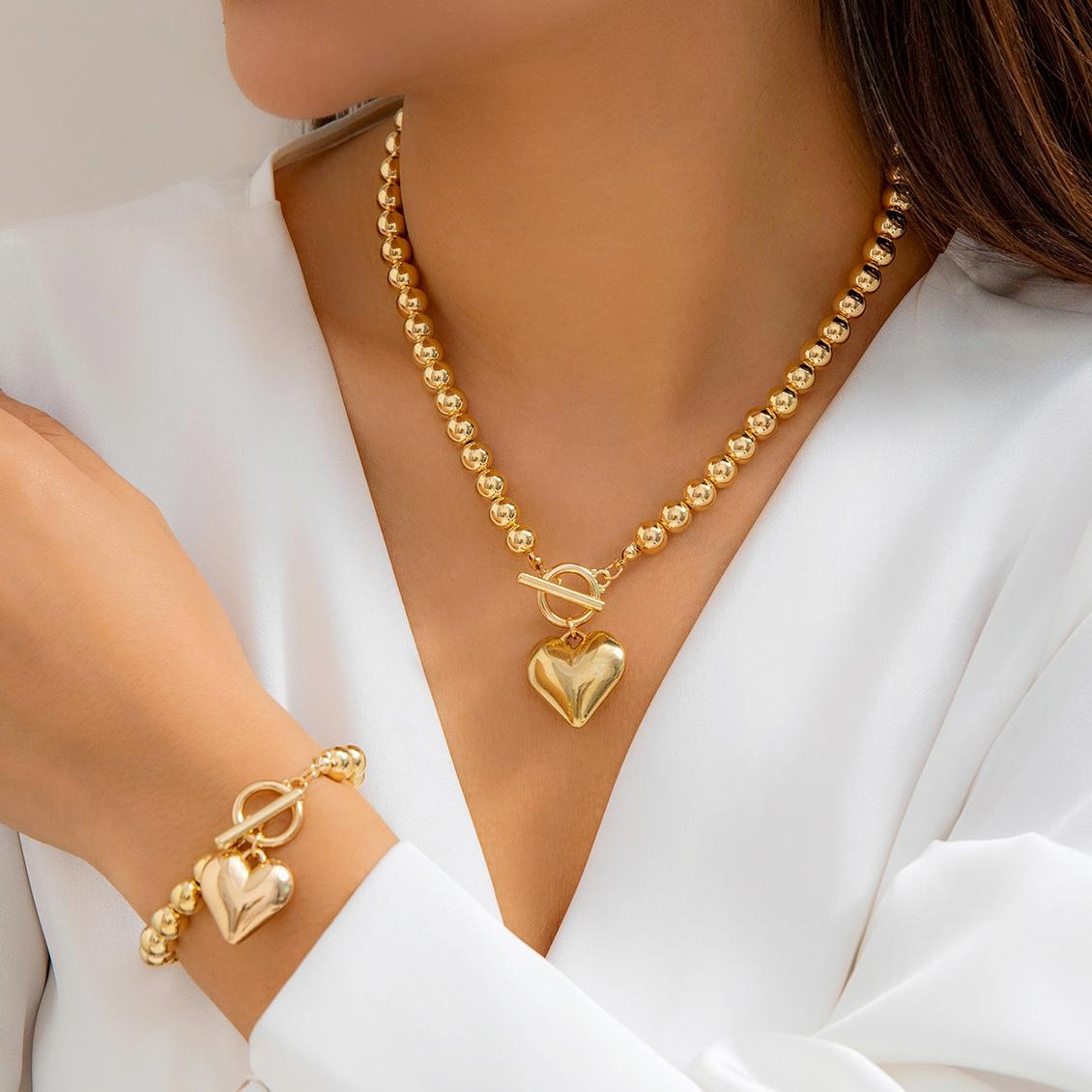 2Pcs Creative Punk Big Love Heart OT Buckle Pendant Choker Necklace Women Vintage CCB Beads Chain Bracelets Grunge Jewelry Set
2Pcs Creative Punk Big Love Heart OT Buckle Pendant Choker Necklace Women Vintage CCB Beads Chain Bracelets Grunge Jewelry Set