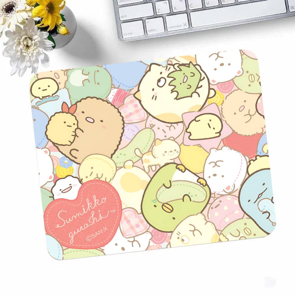 Милый Мультяшный Sumikko Gurashi Коврик для Мыши Маленький Коврик для Мыши с Заблокированным Краем Для Геймеров Коврик для Компьютерного Стола Прямоугольный Нескользящий Резиновый 180x220x2mm
Милый Мультяшный Sumikko Gurashi Коврик для Мыши Маленький Коврик для Мыши с Заблокированным Краем Для Геймеров Коврик для Компьютерного Стола Прямоугольный Нескользящий Резиновый 180x220x2mm