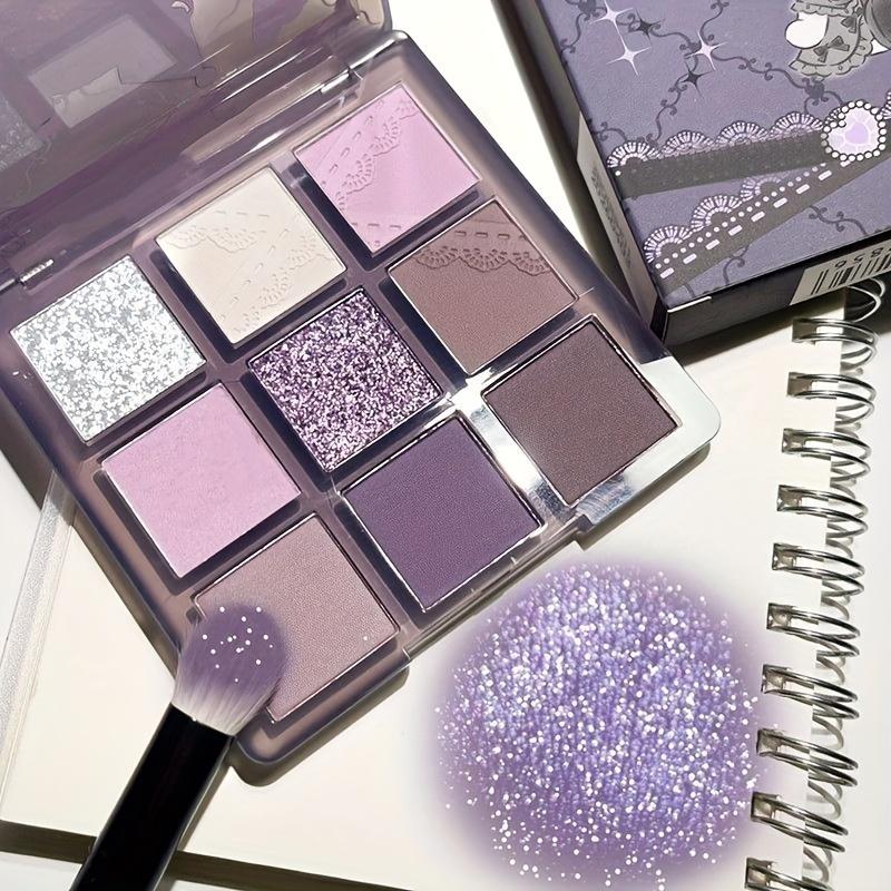 Палитра теней для век Smokey Purple & Gray из 9 цветов — матовые, мерцающие и блестящие оттенки для потрясающего образа
Палитра теней для век Smokey Purple & Gray из 9 цветов — матовые, мерцающие и блестящие оттенки для потрясающего образа
