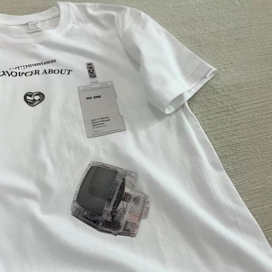 Retro cotton short-sleeved T-shirt women s summer design sense niche printed t-shirt loose half-sleeved Hong Kong style top S
Retro cotton short-sleeved T-shirt women s summer design sense niche printed t-shirt loose half-sleeved Hong Kong style top S