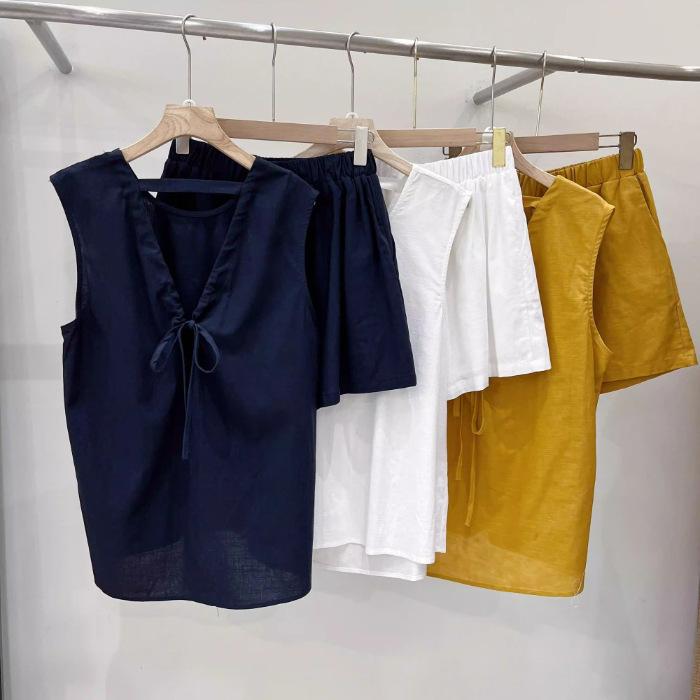 Korean version of the fashion suit women with the whole set of back hollow sleeveless top shorts casual two-piece set summer new 4XL Темно-синій
Korean version of the fashion suit women with the whole set of back hollow sleeveless top shorts casual two-piece set summer new 4XL Темно-синій