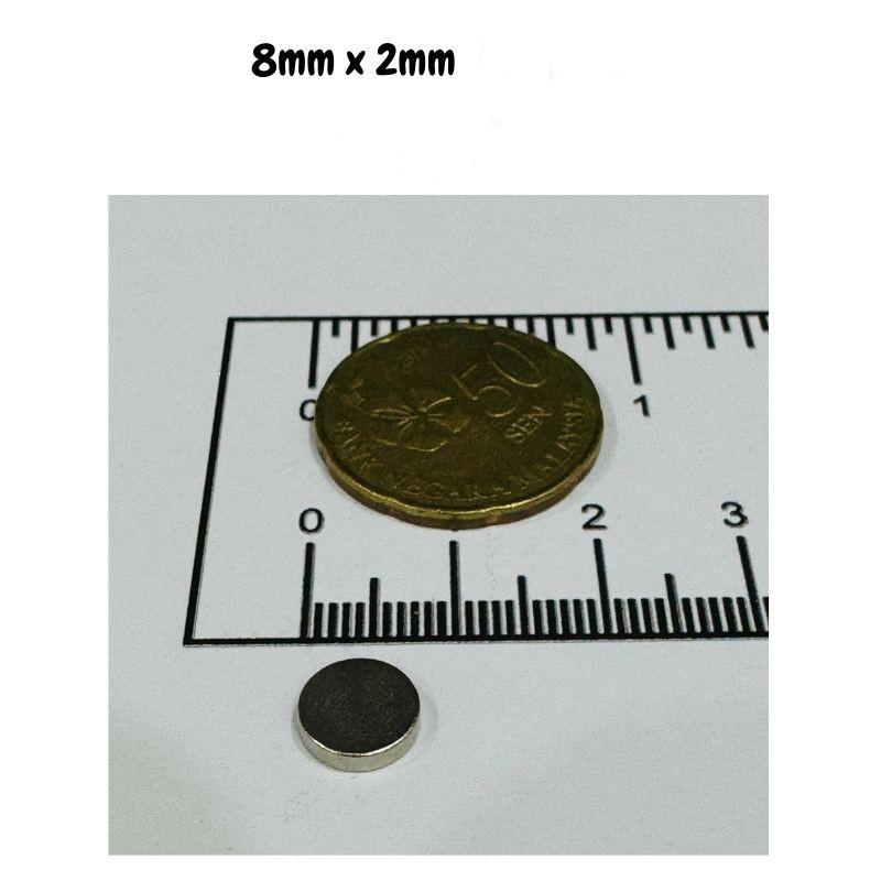 50pcs 8mm x 2mm/3mm/5mm Round Magnets - Disc Magnets for DIY, Crafts & Industrial Use
50pcs 8mm x 2mm/3mm/5mm Round Magnets - Disc Magnets for DIY, Crafts & Industrial Use