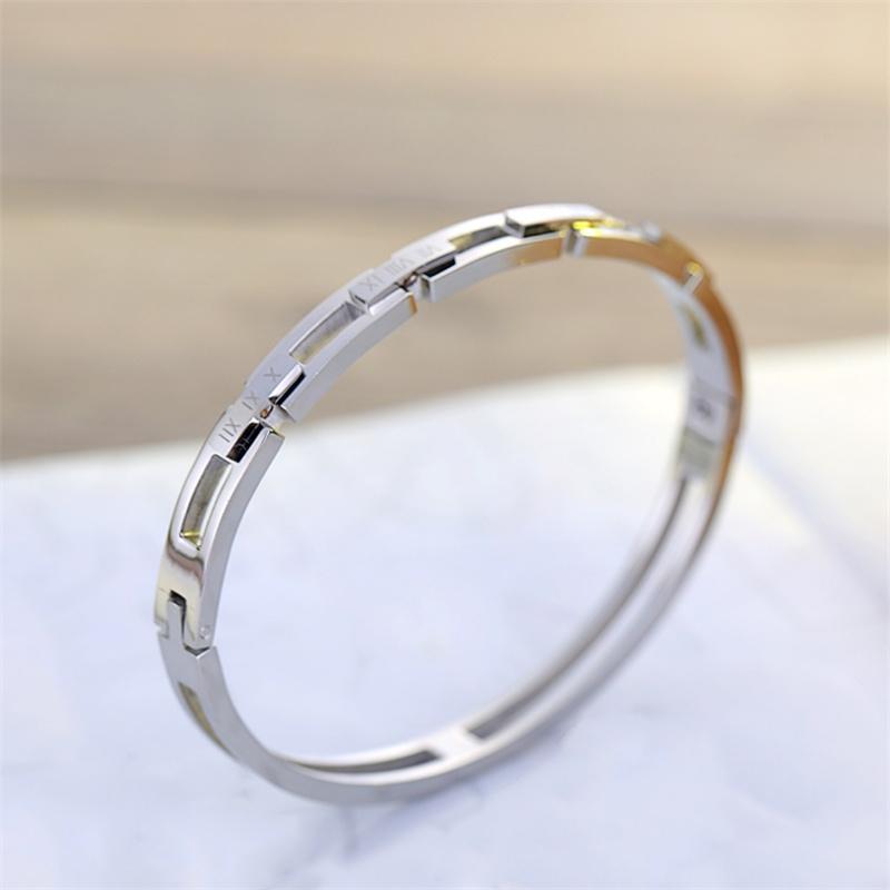 Модный новый стиль Женский греческий цифровой браслет из нержавеющей стали розового золота и титана
Модный новый стиль Женский греческий цифровой браслет из нержавеющей стали розового золота и титана