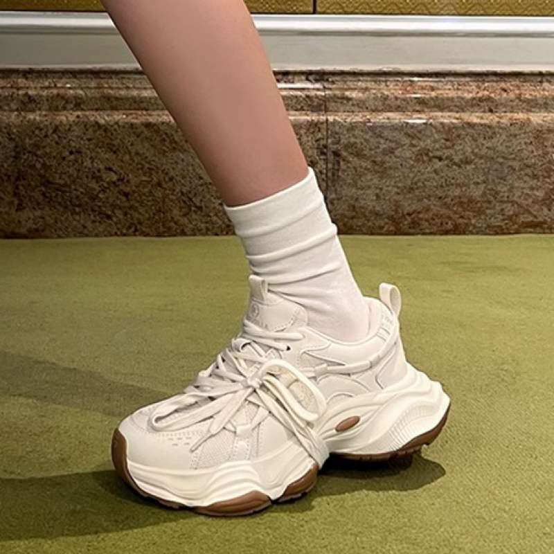 Женские летние кроссовки на платформе из натуральной мягкой кожи, новая модная универсальная популярная дышащая тонкая обувь в стиле «папа» 40 кремовый
Женские летние кроссовки на платформе из натуральной мягкой кожи, новая модная универсальная популярная дышащая тонкая обувь в стиле «папа» 40 кремовый
