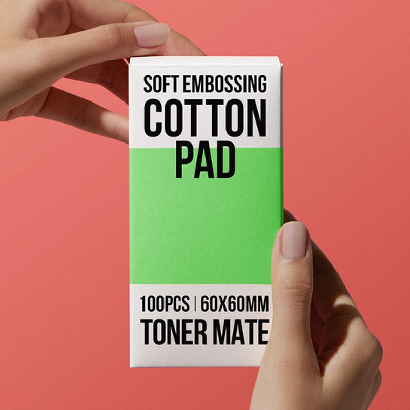 2 packs of 100 soft embossed round cotton pads
2 packs of 100 soft embossed round cotton pads