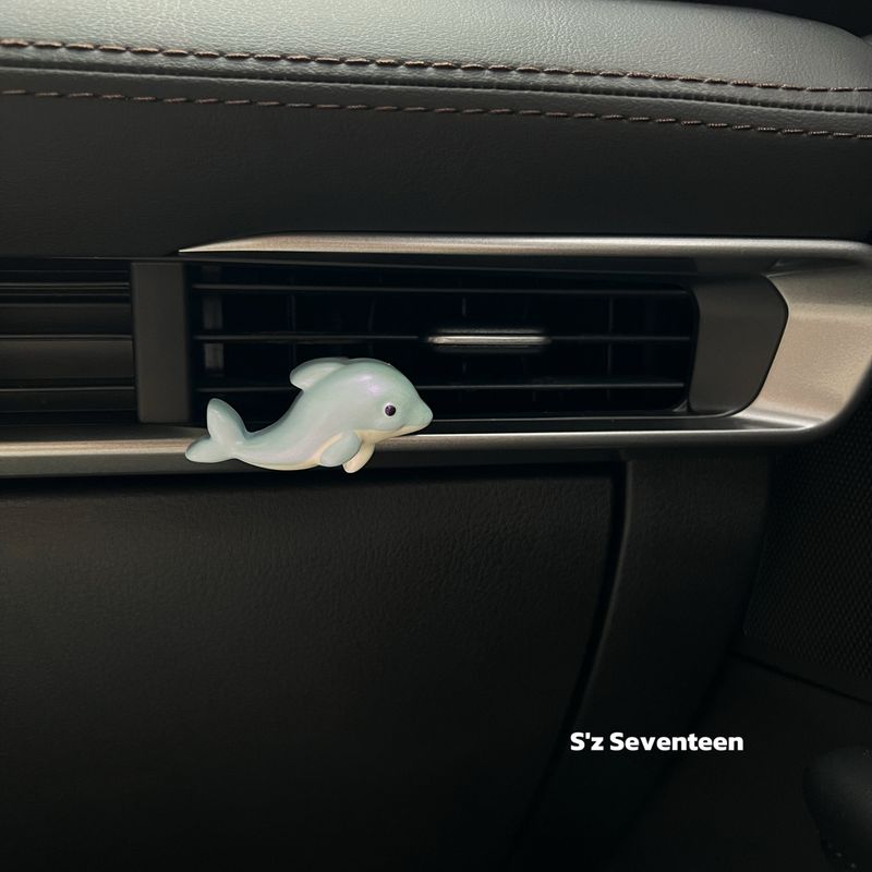 2024 New Original Colorful Dolphin Couple Car Air Freshener Diffuser Stone Perfume Ornament Decoration Blue Small Dolphin - Includes Scented Oil
2024 New Original Colorful Dolphin Couple Car Air Freshener Diffuser Stone Perfume Ornament Decoration Blue Small Dolphin - Includes Scented Oil