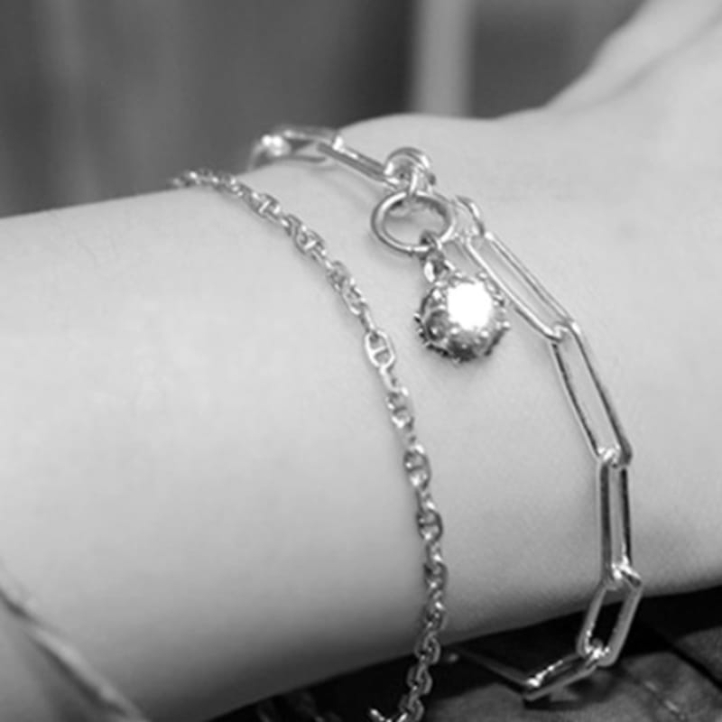 martha in the garret brieston 17 cm
martha in the garret brieston 17 cm