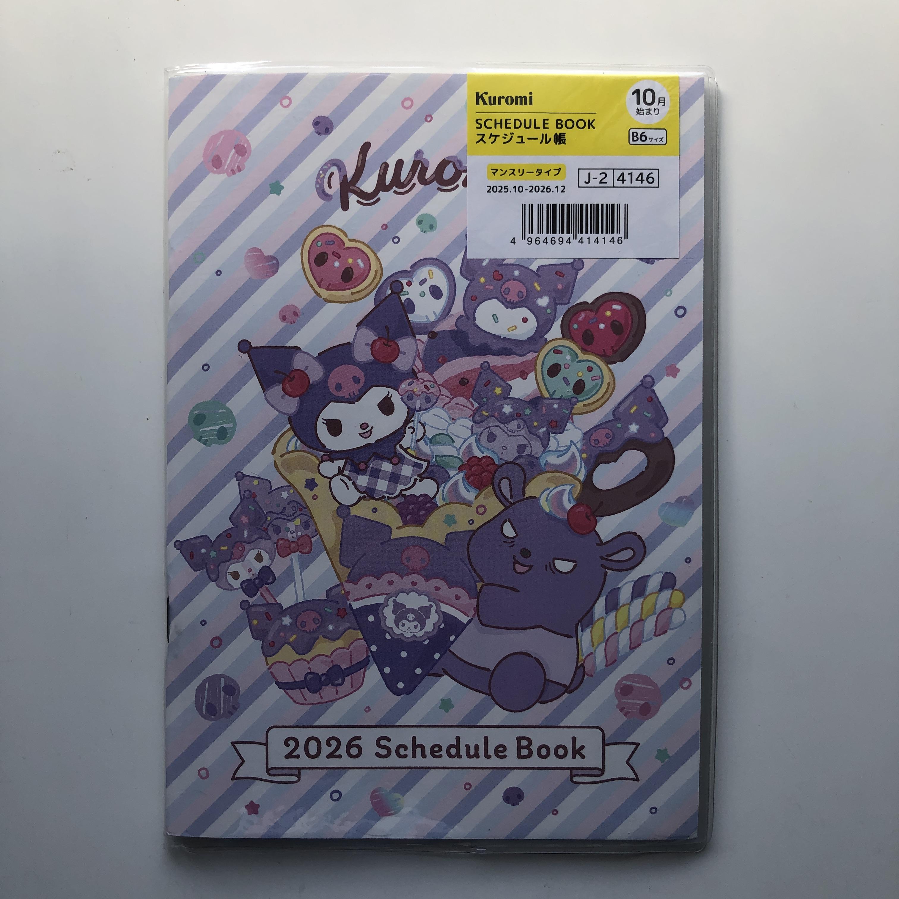 Sanrio Kuromi 2026 Ежемесячник-планировщик размера B6 Начинается октябрем 2025 - Заканчивается декабрем 2026 Daiso Japan
Sanrio Kuromi 2026 Ежемесячник-планировщик размера B6 Начинается октябрем 2025 - Заканчивается декабрем 2026 Daiso Japan