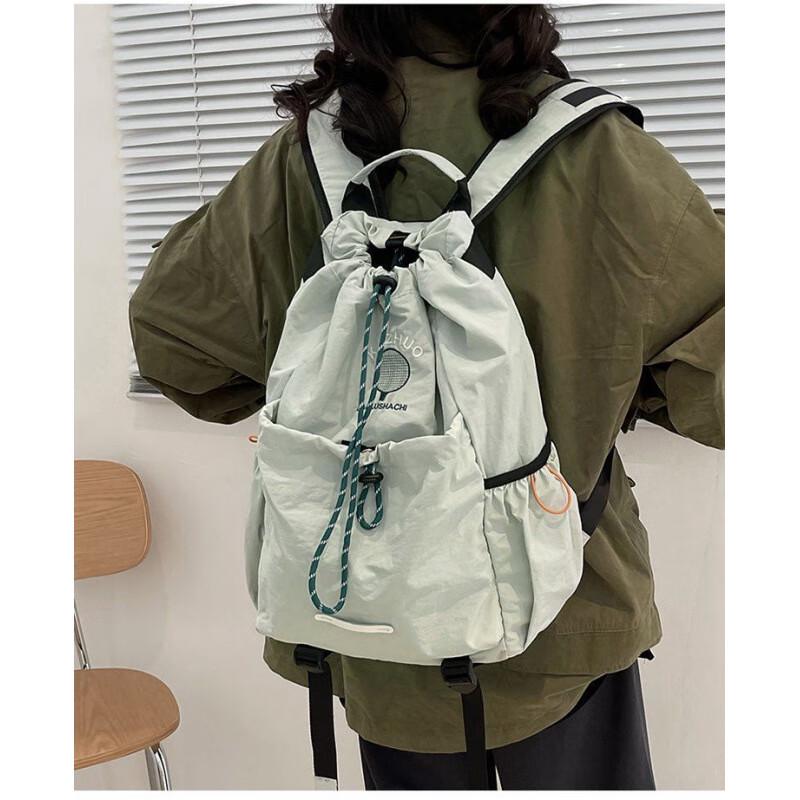 OEING Lightweight Large Capacity Travel Backpack
OEING Lightweight Large Capacity Travel Backpack