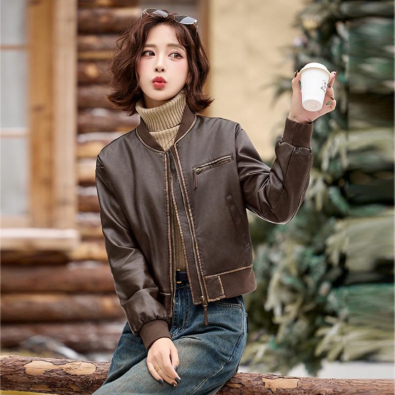Women s Retro Fleece-Lined Leather Jacket ZH1160 - Trendy, Versatile, and Warm for Autumn and Winter XL (120-130 jin) чёрный
Women s Retro Fleece-Lined Leather Jacket ZH1160 - Trendy, Versatile, and Warm for Autumn and Winter XL (120-130 jin) чёрный