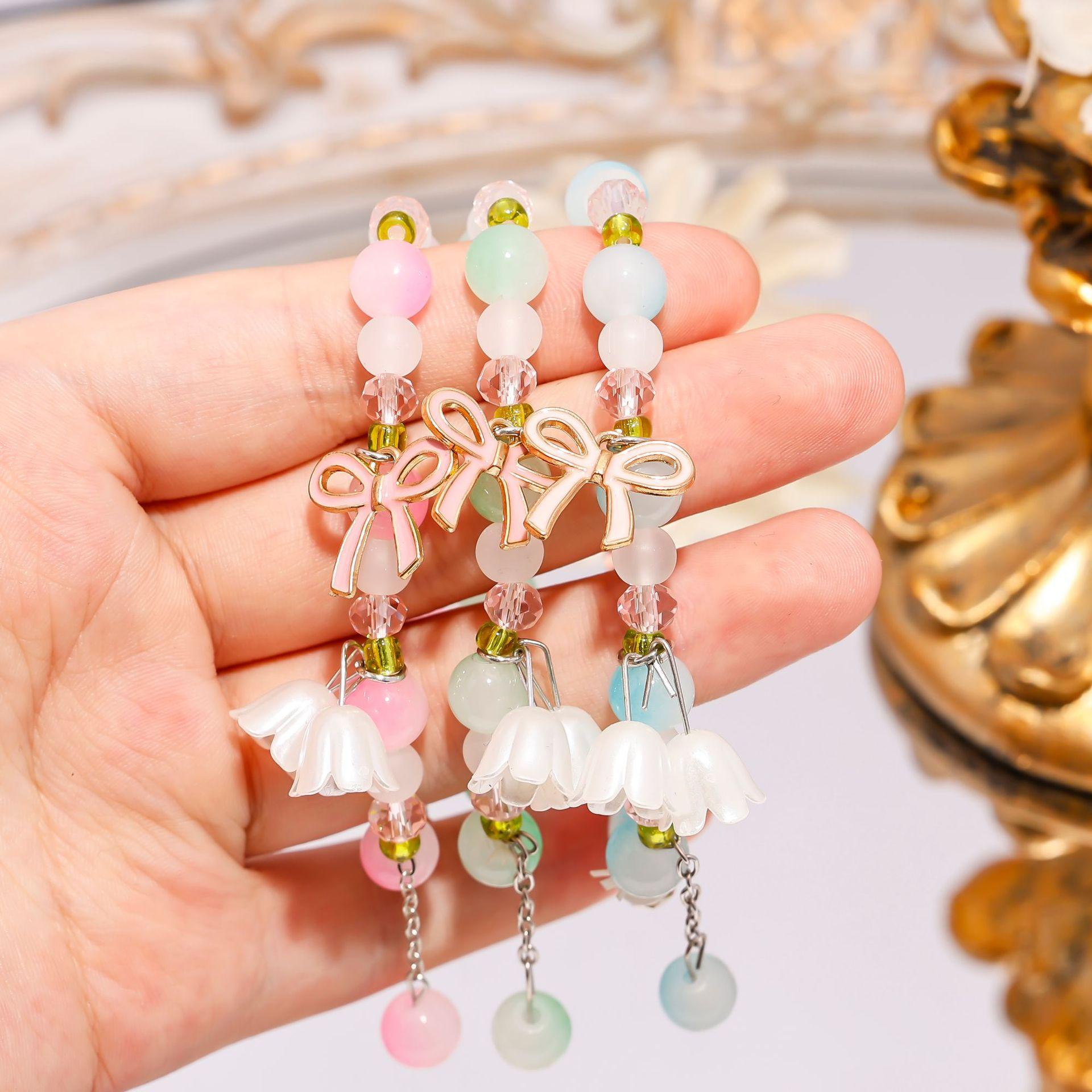Summer new sweet lily of the valley bracelet simple small fresh student girlfriend bracelet gradual change fashion jewelry
Summer new sweet lily of the valley bracelet simple small fresh student girlfriend bracelet gradual change fashion jewelry