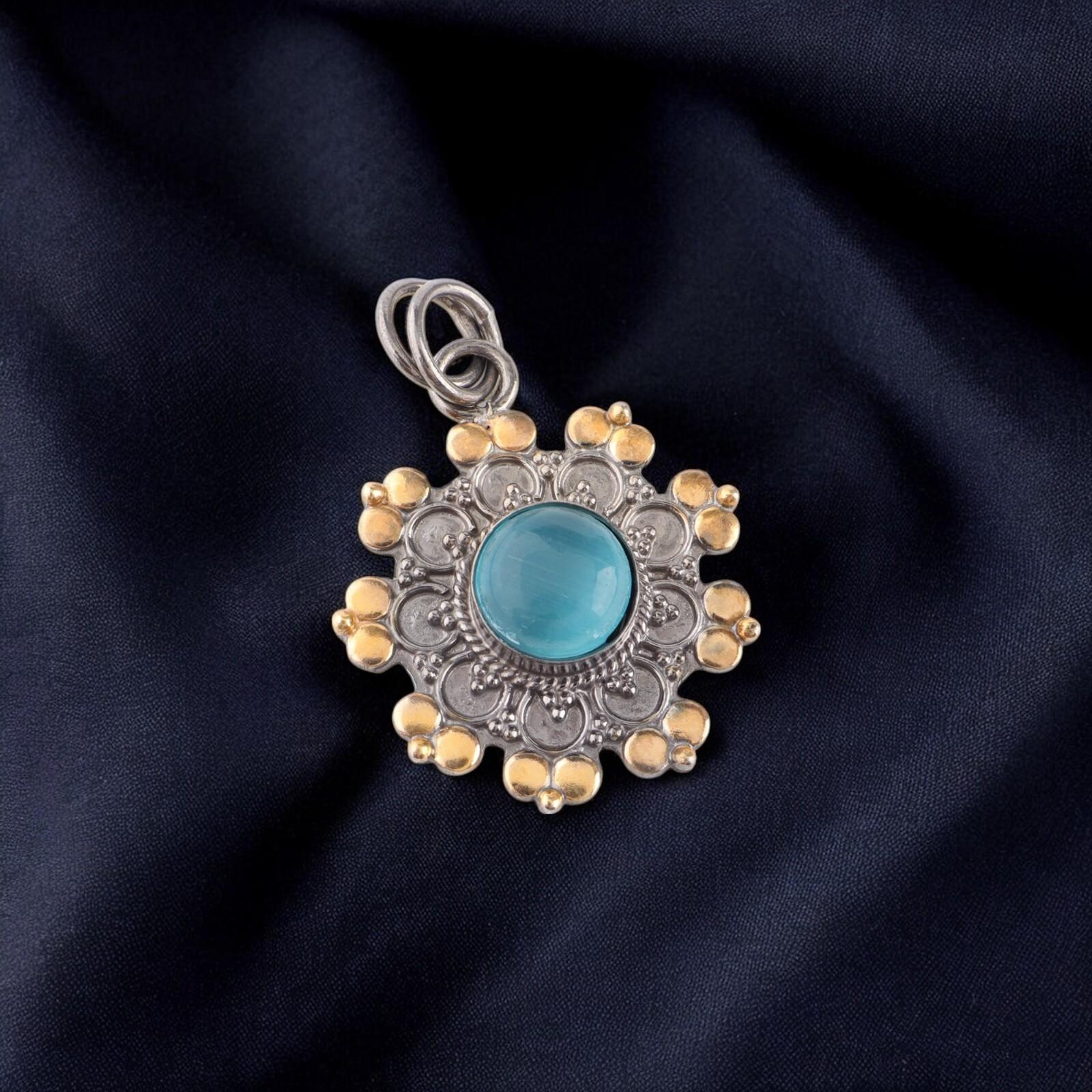 Blue Cat s Eye Gemstone 925Sterling Silver Jewelry Handmade Dainty Pendant1.26 PP-32-46
Blue Cat s Eye Gemstone 925Sterling Silver Jewelry Handmade Dainty Pendant1.26 PP-32-46
