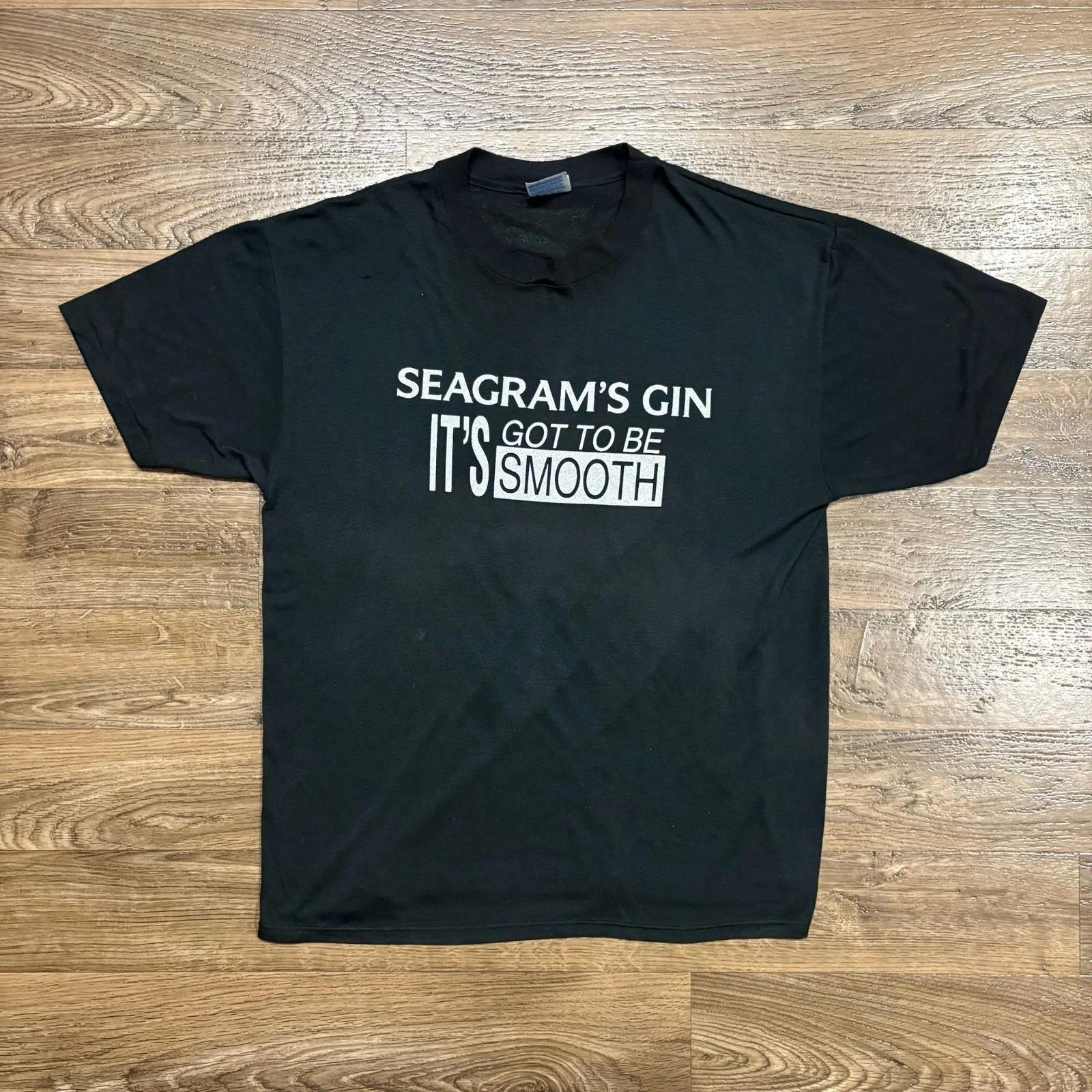 1990s / Vintage Seagram’s Gin Promo Tee Black It s Got To Be Smooth Size Large S
1990s / Vintage Seagram’s Gin Promo Tee Black It s Got To Be Smooth Size Large S