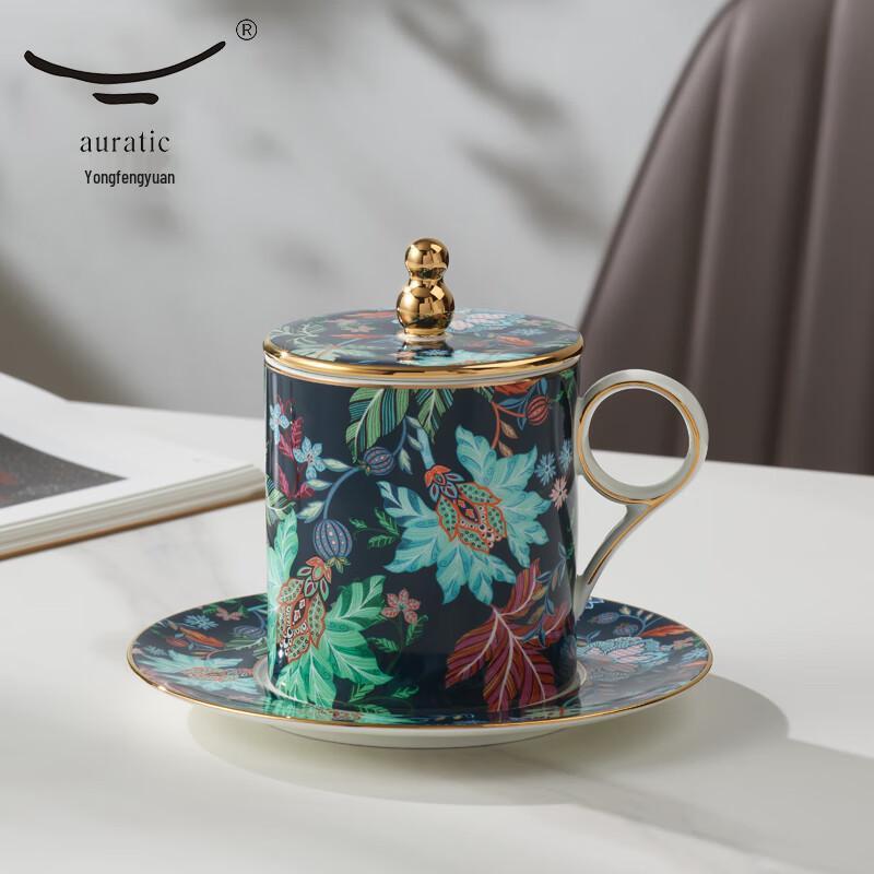 Yongfengyuan Garden of Happiness Ceramic Mug
Yongfengyuan Garden of Happiness Ceramic Mug