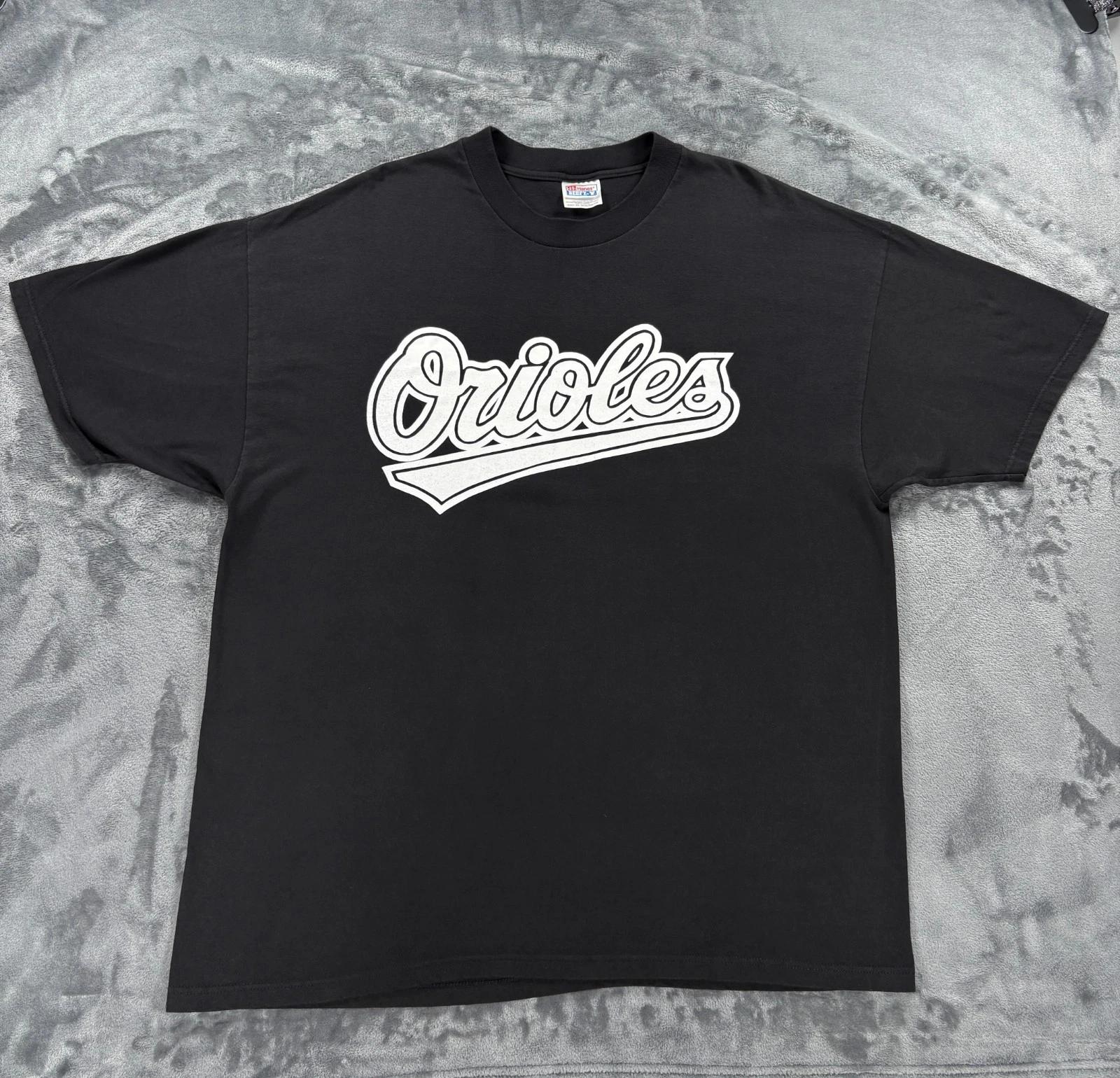 Vintage 90s Baltimore Orioles #23 Chris Hoiles Baseball T Shirt Men XXL MLB 2XL
Vintage 90s Baltimore Orioles #23 Chris Hoiles Baseball T Shirt Men XXL MLB 2XL