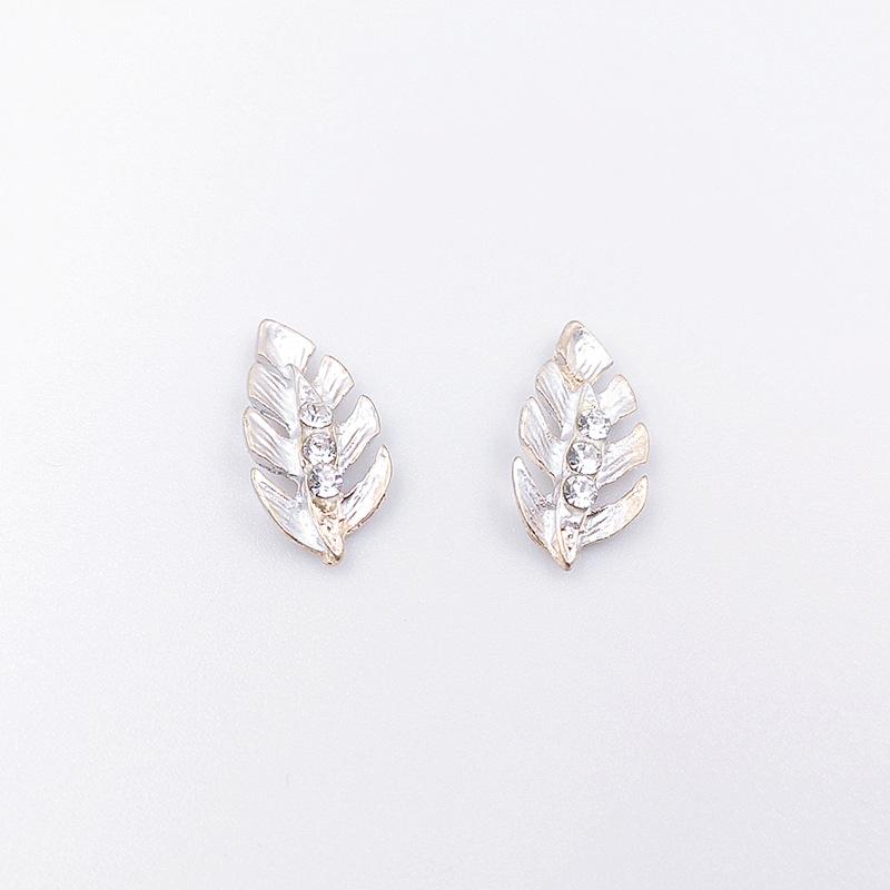 Engood 100Pcs Rhinestone Leaves Button Sewing Trim & Embellishments Craft Buckle for DIY Hair Bridal Headwear Decoration
Engood 100Pcs Rhinestone Leaves Button Sewing Trim & Embellishments Craft Buckle for DIY Hair Bridal Headwear Decoration