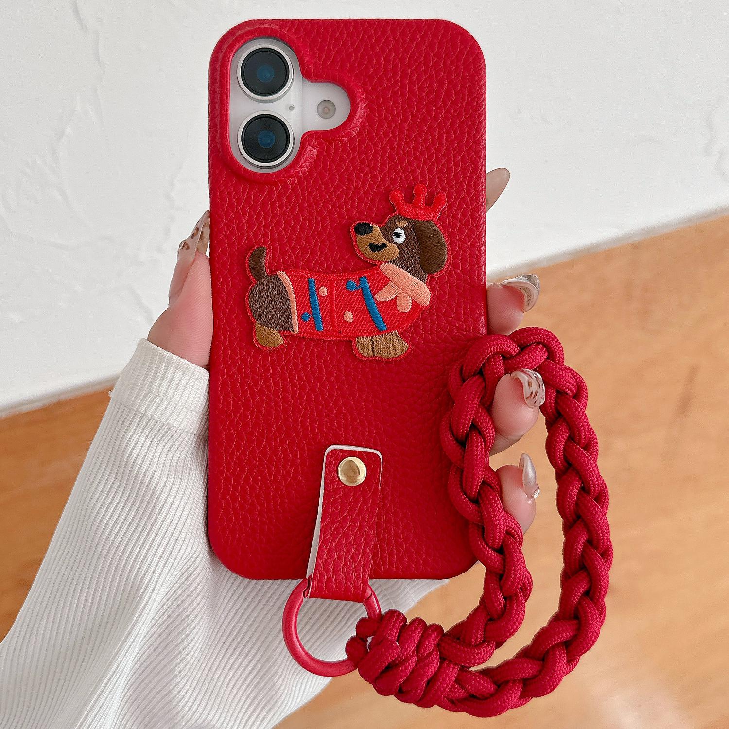 For iPhone 16 Case Christmas Design Cute Dog Pattern PU+PC Phone Back Cover with Braided Handy Strap
For iPhone 16 Case Christmas Design Cute Dog Pattern PU+PC Phone Back Cover with Braided Handy Strap