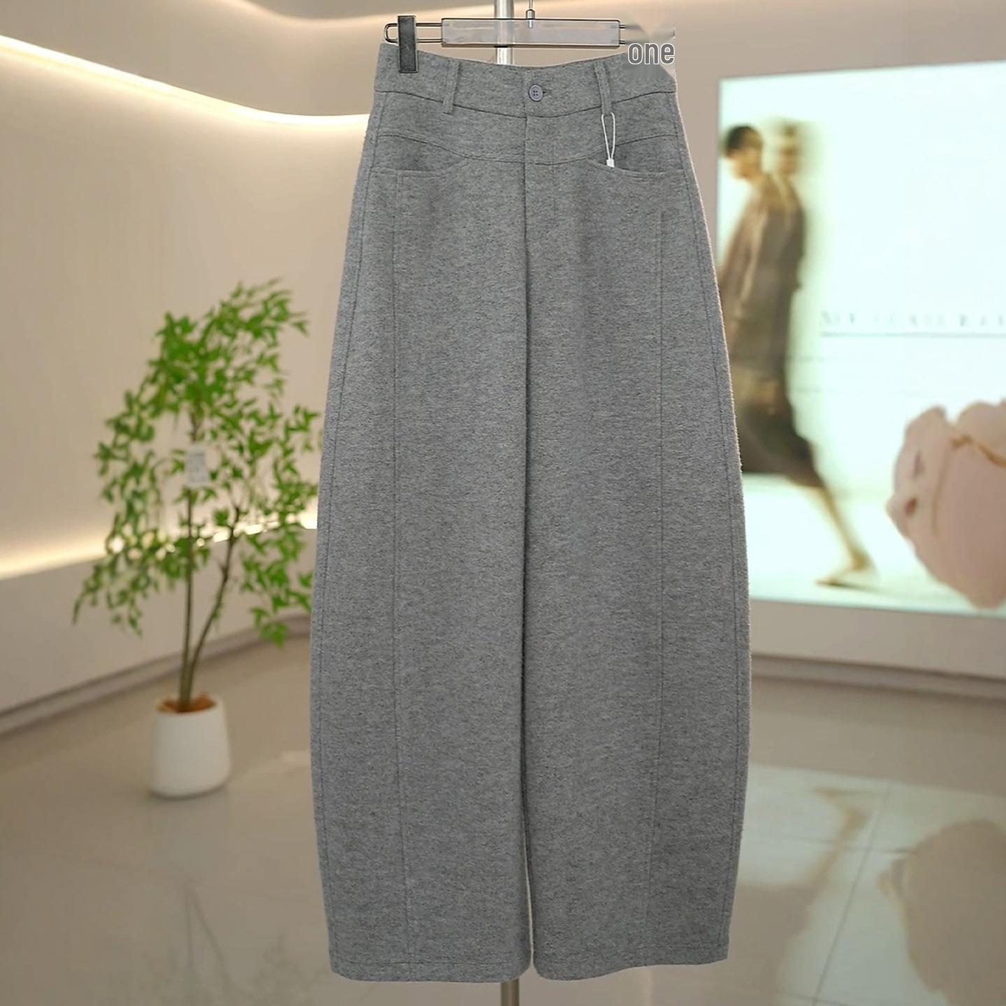 Women s 2025 Autumn/Winter Thickened Casual Wide-Leg Pants: Versatile, Soft, Loose Fit with a Unique Crooked Leg Design. 3XL /31 (135-145 lbs)
Women s 2025 Autumn/Winter Thickened Casual Wide-Leg Pants: Versatile, Soft, Loose Fit with a Unique Crooked Leg Design. 3XL /31 (135-145 lbs)