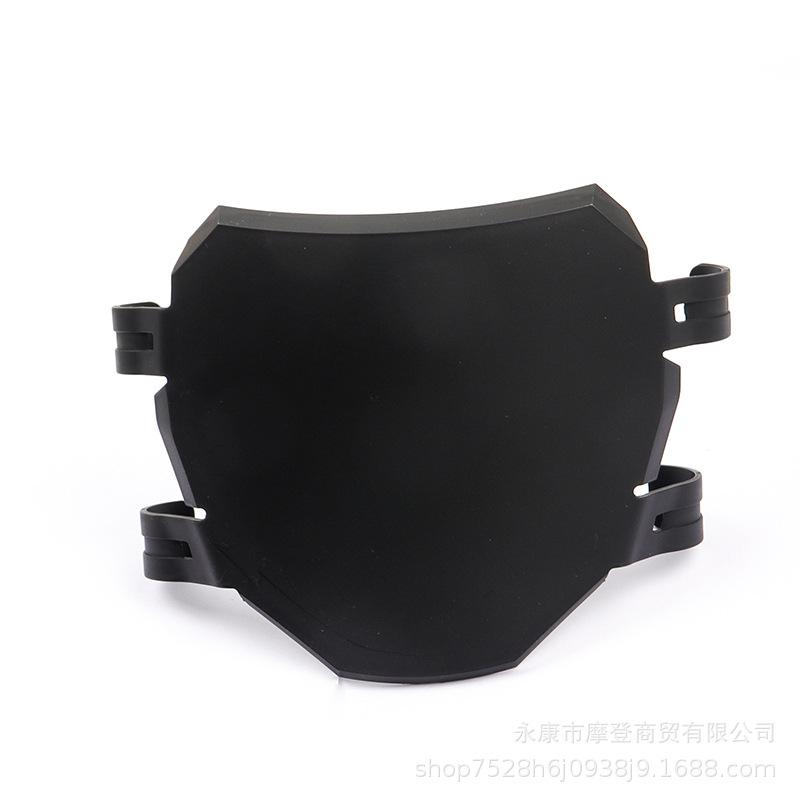 Qingfeng Motorcycle Front Plate Windshield Cover - Waterproof & Universal Fit with Zip Ties
Qingfeng Motorcycle Front Plate Windshield Cover - Waterproof & Universal Fit with Zip Ties