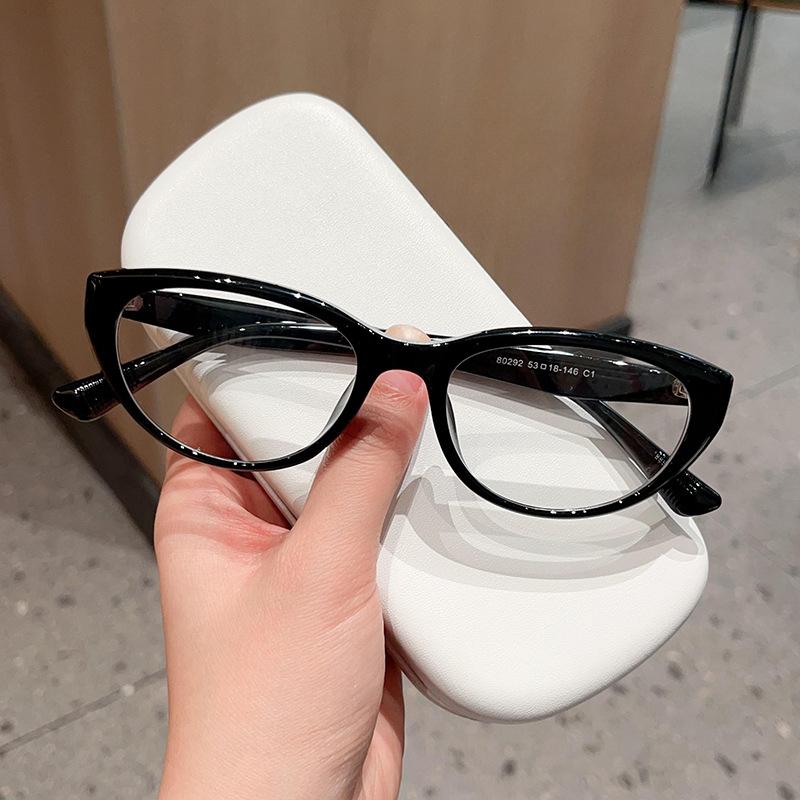 Ретро кошачий глаз TR90 оправа для очков Xiaohongshu Интернет-знаменитости популярная оправа для очков может быть оснащена женской оправой по рецепту
Ретро кошачий глаз TR90 оправа для очков Xiaohongshu Интернет-знаменитости популярная оправа для очков может быть оснащена женской оправой по рецепту