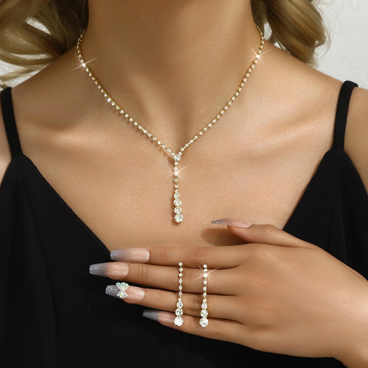 3 шт. Женский модный набор капель из циркона со стразами, ожерелье и серьги, свадебные аксессуары для невесты-8098
3 шт. Женский модный набор капель из циркона со стразами, ожерелье и серьги, свадебные аксессуары для невесты-8098