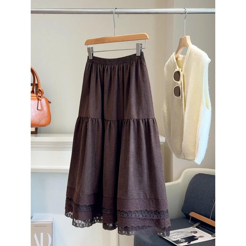 Design sense retro heavy industry lace splicing A-shaped skirt women s 25 autumn new literary and versatile cake skirt One size fits all
Design sense retro heavy industry lace splicing A-shaped skirt women s 25 autumn new literary and versatile cake skirt One size fits all