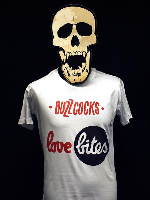 Buzzcocks - Love Bites (logo) - T-Shirt 4XL
Buzzcocks - Love Bites (logo) - T-Shirt 4XL