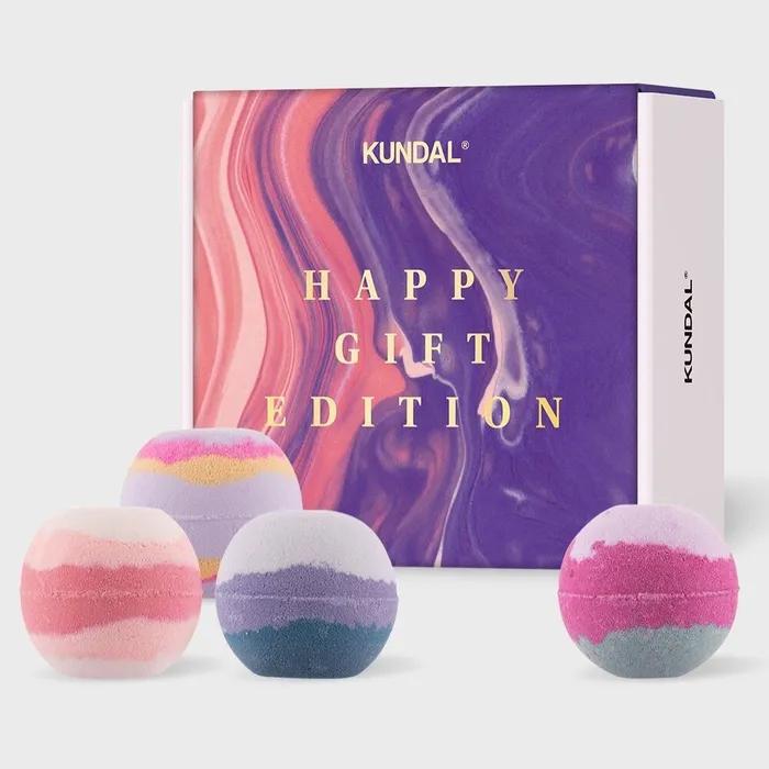 Kundal Bubble & Sparkling Bath Bomb Happy Gift Edition 200g 4-piece set
Kundal Bubble & Sparkling Bath Bomb Happy Gift Edition 200g 4-piece set