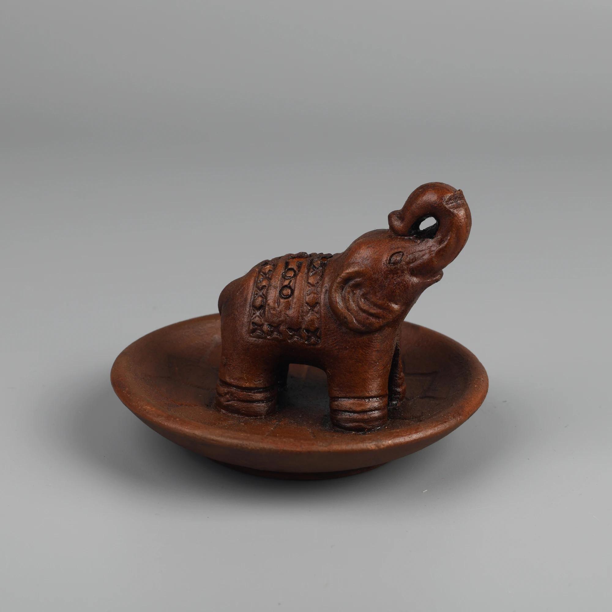 Nepal Hand-made Ceramic Coloured Drawing Elephant Stereoscopic Incense Holder Temple Indoor Incense Tools Living Room Decoration
Nepal Hand-made Ceramic Coloured Drawing Elephant Stereoscopic Incense Holder Temple Indoor Incense Tools Living Room Decoration