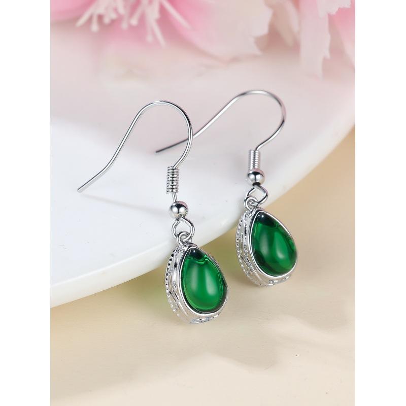 Wish new drop-shaped emerald earrings simple atmosphere fashion light luxury versatile earrings
Wish new drop-shaped emerald earrings simple atmosphere fashion light luxury versatile earrings