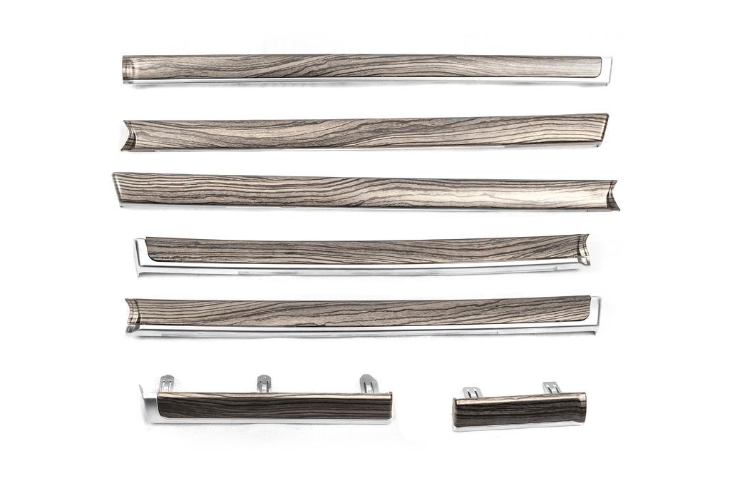 Дерев яні вставки на двері (темне дерево) для Toyota Land Cruiser 200 
Дерев яні вставки на двері (темне дерево) для Toyota Land Cruiser 200