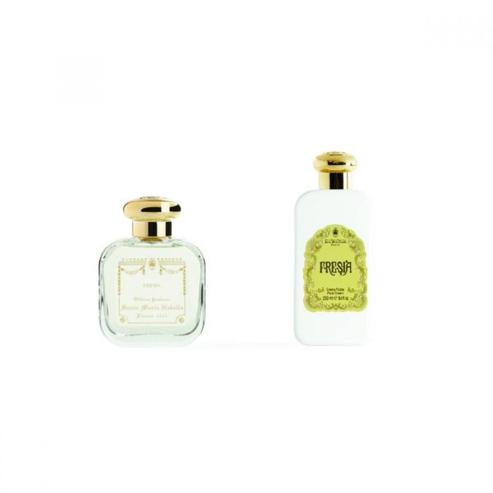 Santa Maria Novella Freesia Eau De Cologne 50ml + Freesia Light Cream 250ml Single option
Santa Maria Novella Freesia Eau De Cologne 50ml + Freesia Light Cream 250ml Single option
