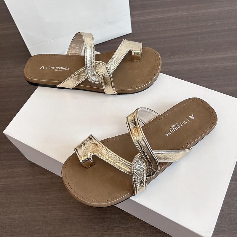 One-word set of toe slippers women s 2025 summer new retro simple one-word slippers one-pedal slippers 40 срібний
One-word set of toe slippers women s 2025 summer new retro simple one-word slippers one-pedal slippers 40 срібний