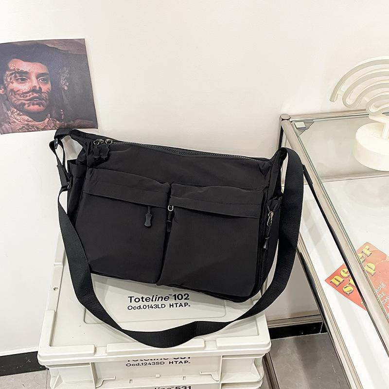 Men s Large Capacity Winter Crossbody Shoulder Bag - 2025 Versatile Workwear Style 10-inch чорний
Men s Large Capacity Winter Crossbody Shoulder Bag - 2025 Versatile Workwear Style 10-inch чорний