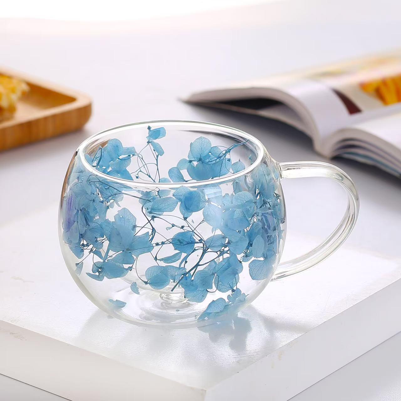 High Borosilicate Double-Walled Glass Mug for Home Use, with Handle – Ideal for Juice and Beverages. 250ml
High Borosilicate Double-Walled Glass Mug for Home Use, with Handle – Ideal for Juice and Beverages. 250ml