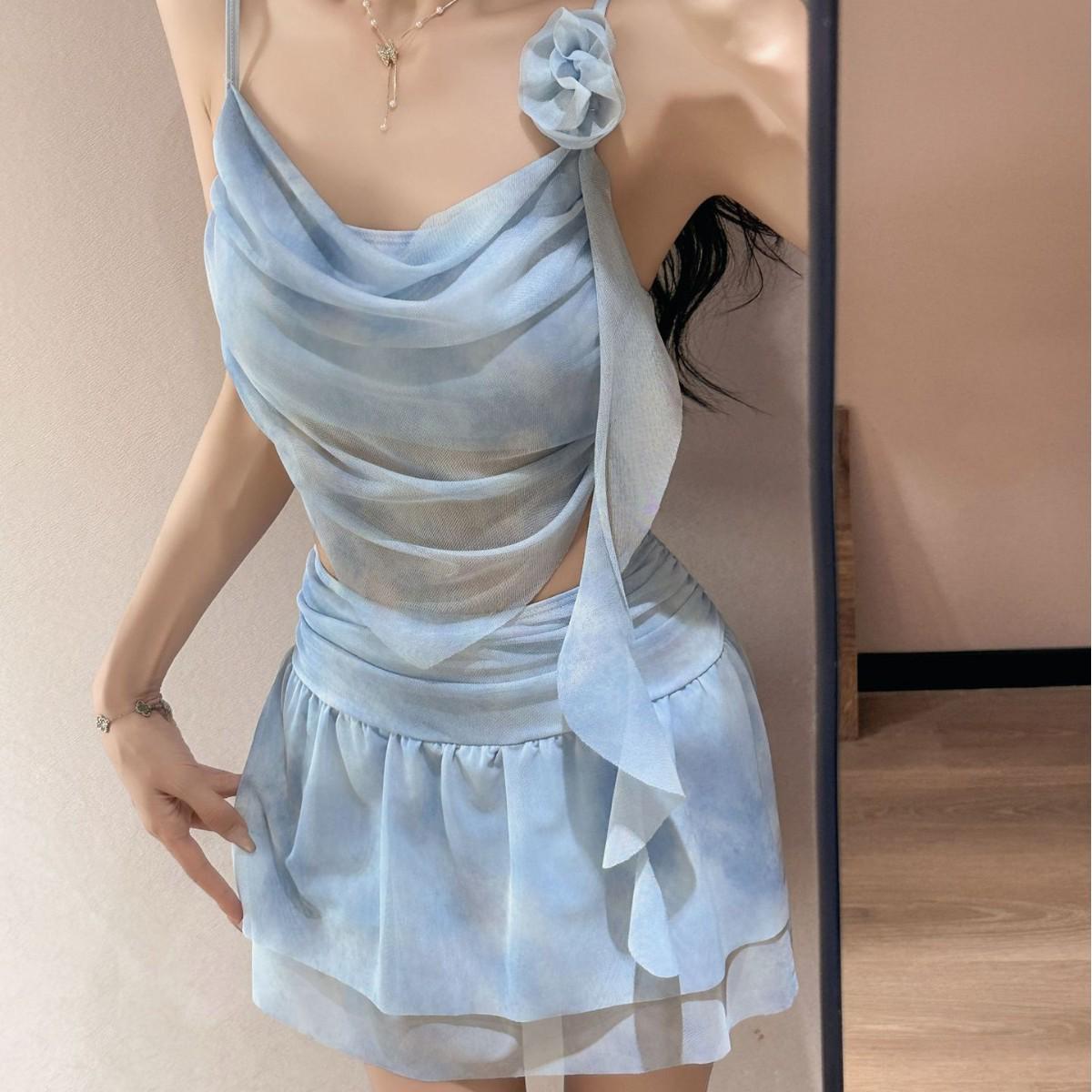 Runaway Princess Women s Fairy Style Two-Piece Swimsuit with 3D Flowers and Ribbon S (75-85 kg)
Runaway Princess Women s Fairy Style Two-Piece Swimsuit with 3D Flowers and Ribbon S (75-85 kg)