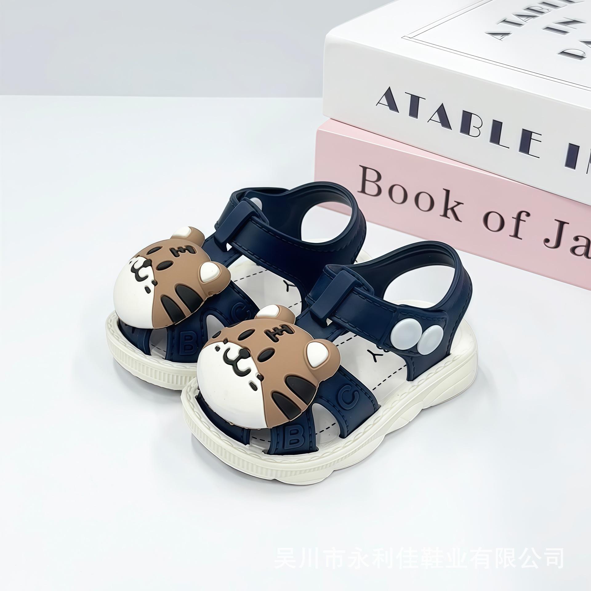 Boys sandals summer soft-soled toddler shoes for boys, babies, infants, closed-toe walking shoes 16-20Code(No free shipp чернил синий
Boys sandals summer soft-soled toddler shoes for boys, babies, infants, closed-toe walking shoes 16-20Code(No free shipp чернил синий