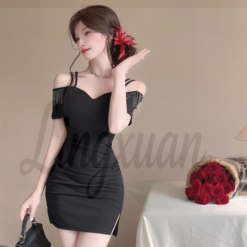 French Sexy Strappy Bodycon Skirt with Small Slit - Slim Fit, Short Style for Women Large чорний
French Sexy Strappy Bodycon Skirt with Small Slit - Slim Fit, Short Style for Women Large чорний