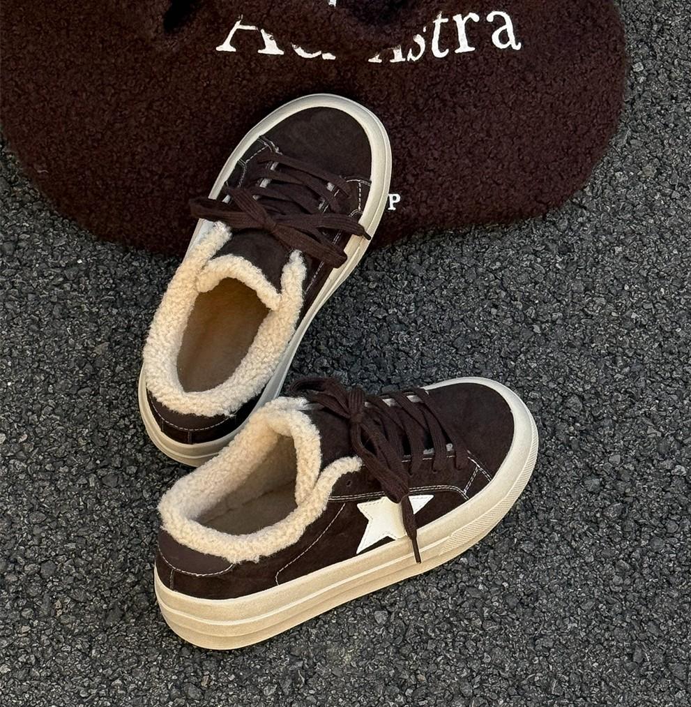 Winter new thick-soled velvet star versatile fashion casual height-increasing student cotton shoes 40
Winter new thick-soled velvet star versatile fashion casual height-increasing student cotton shoes 40