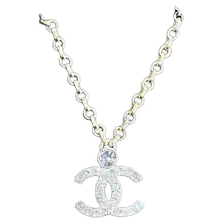 Chanel 23K Light Gold Full Diamond Round Double C Chain Glass Rhinestone Metal Necklace Women necklace Silver ABC147-B14705-NS704 Box+Shopping Bag
Chanel 23K Light Gold Full Diamond Round Double C Chain Glass Rhinestone Metal Necklace Women necklace Silver ABC147-B14705-NS704 Box+Shopping Bag