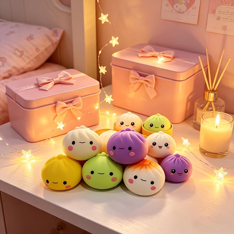 1PC Colorful Steamed Bun Squishy Toy with Steamer Basket,Sensory Fidget for Kids, School Prize Party Favor Birthday Holiday Gift світло-сірого кольору
1PC Colorful Steamed Bun Squishy Toy with Steamer Basket,Sensory Fidget for Kids, School Prize Party Favor Birthday Holiday Gift світло-сірого кольору